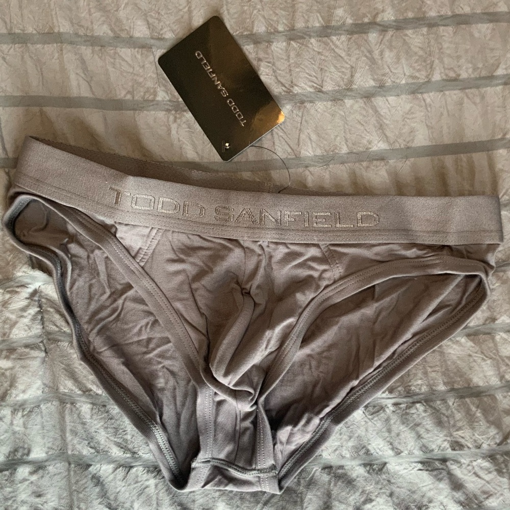 Todd Sanfield, Charcoal, Essential Brief